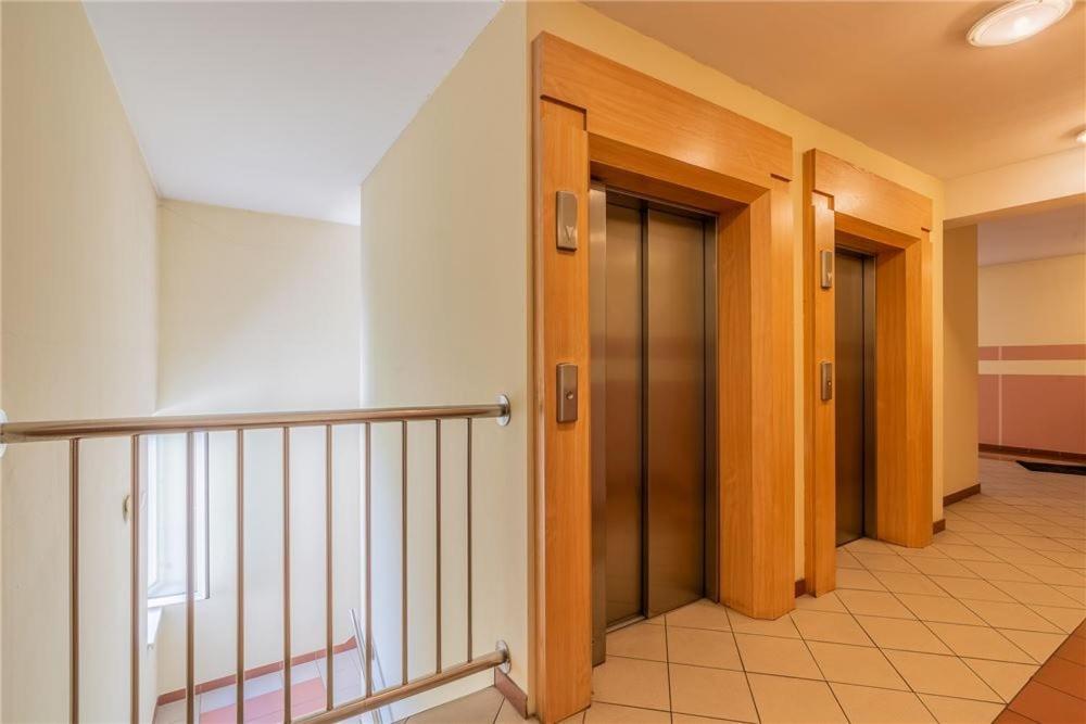Apartament Broadway Πόζναν Εξωτερικό φωτογραφία